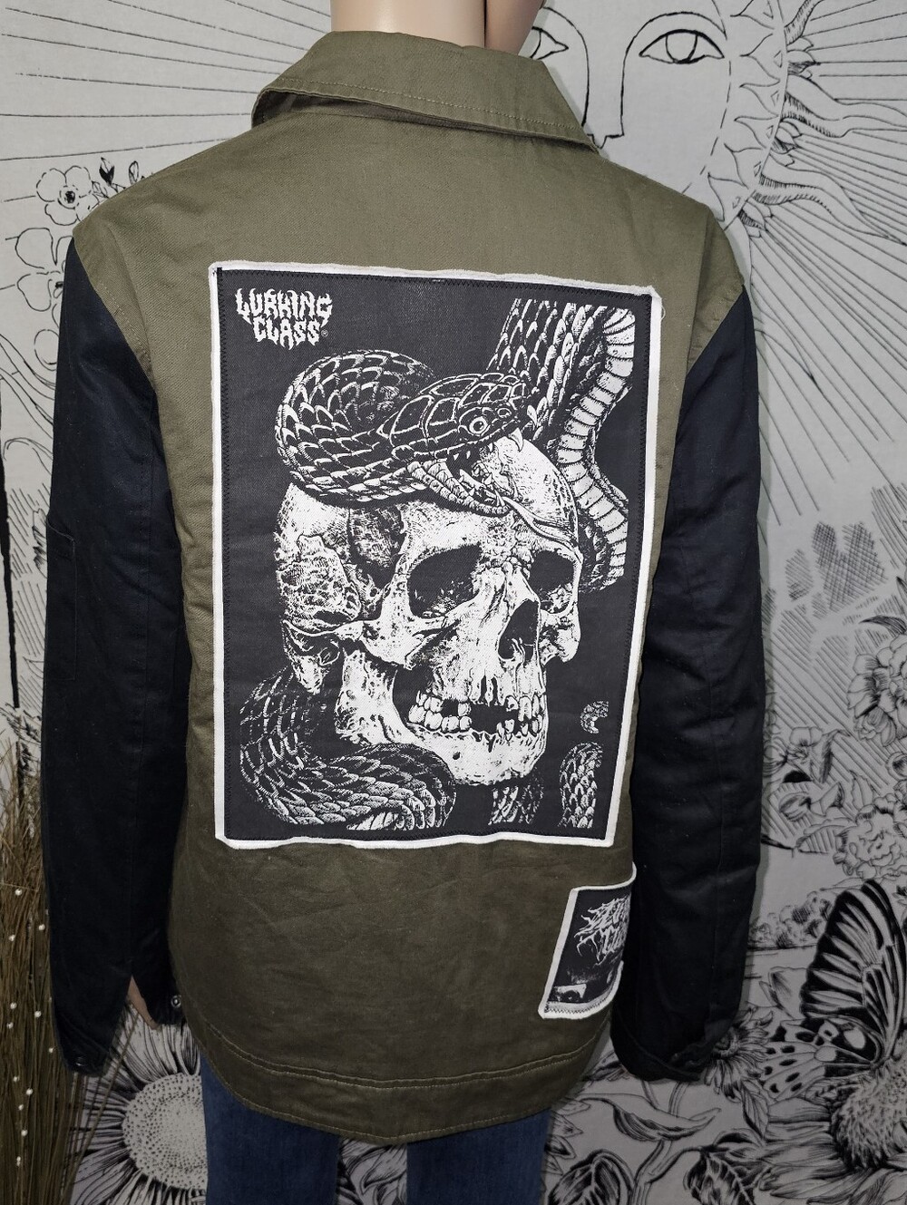 Lurking Class Mens Army Green Black Patch Graphic Zip Up Quilted Jacket Small